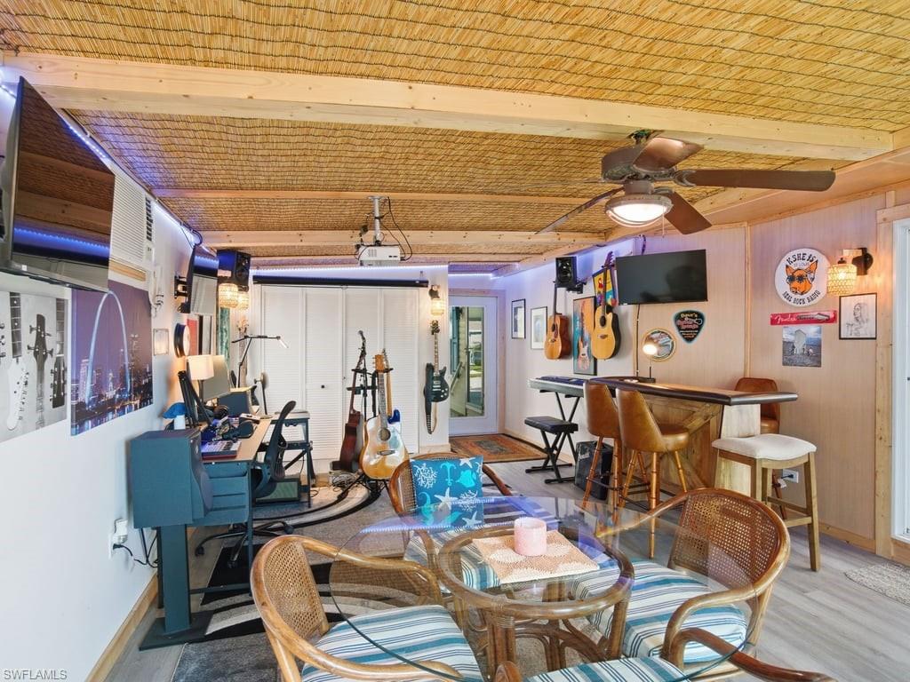 BAYSIDE ESTATES - Residential