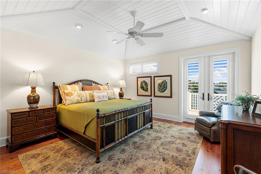 AQUALANE SHORES - Residential