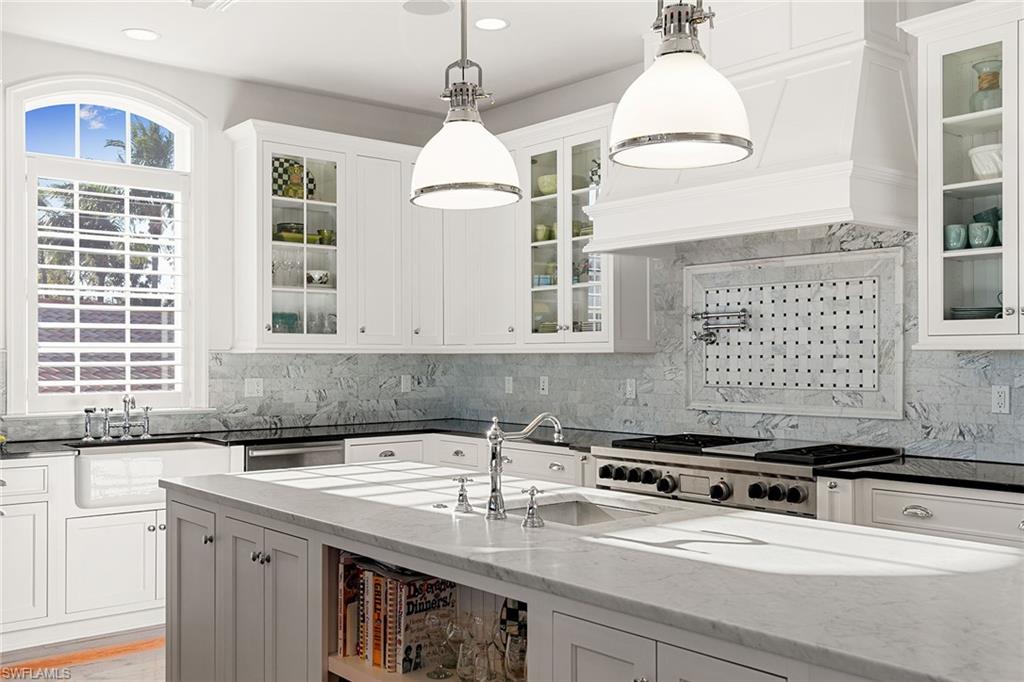 AQUALANE SHORES - Residential