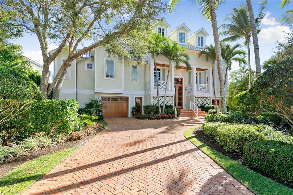 AQUALANE SHORES - Residential