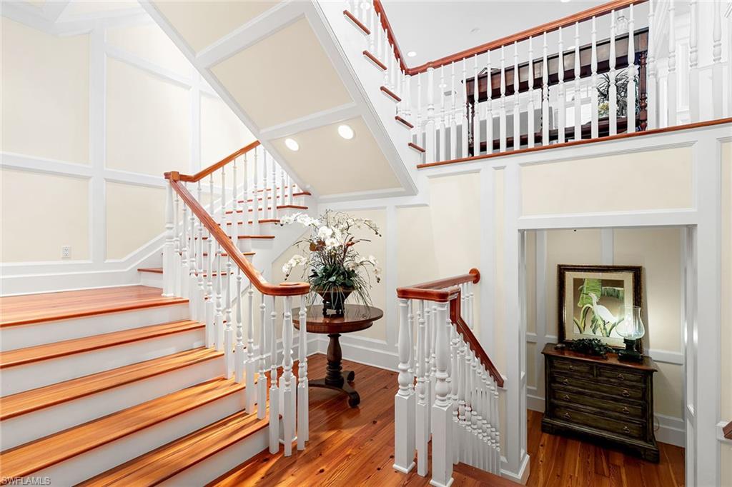 AQUALANE SHORES - Residential