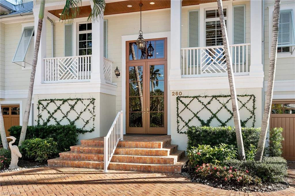 AQUALANE SHORES - Residential