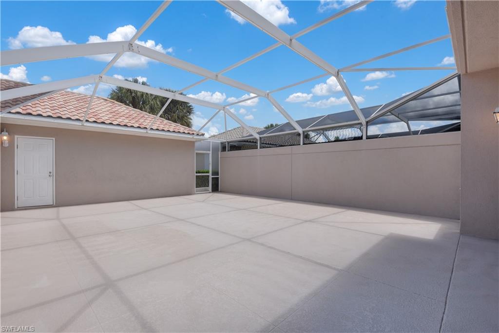 ISLAND WALK - Residential