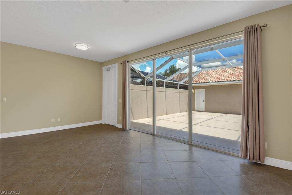 ISLAND WALK - Residential