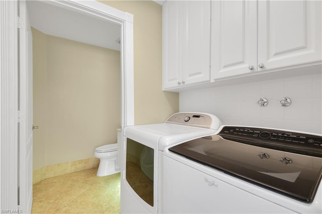 ISLAND WALK - Residential