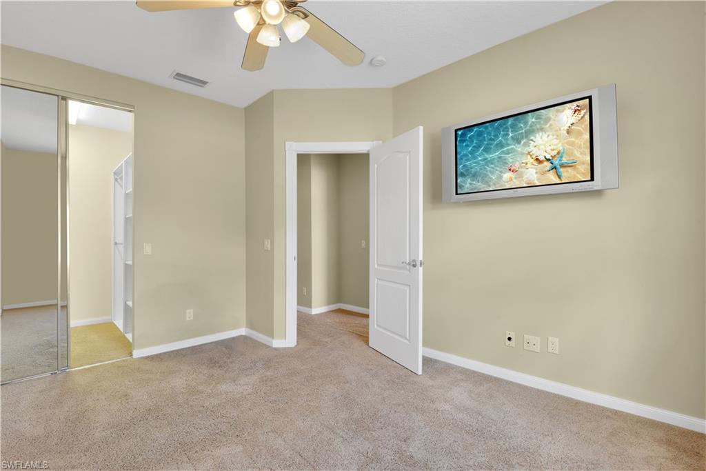 ISLAND WALK - Residential