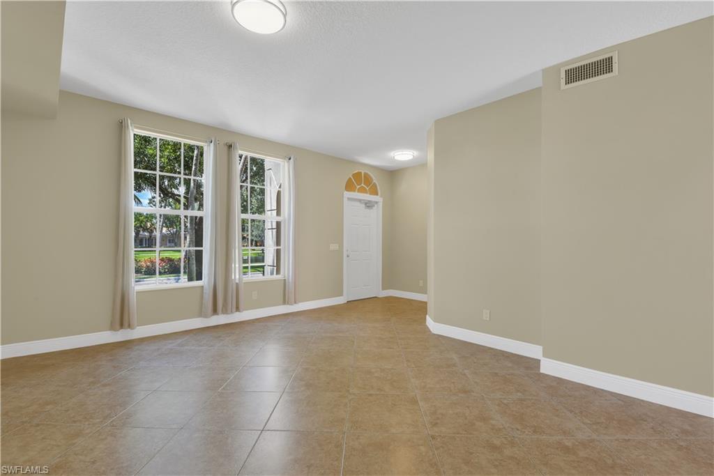 ISLAND WALK - Residential