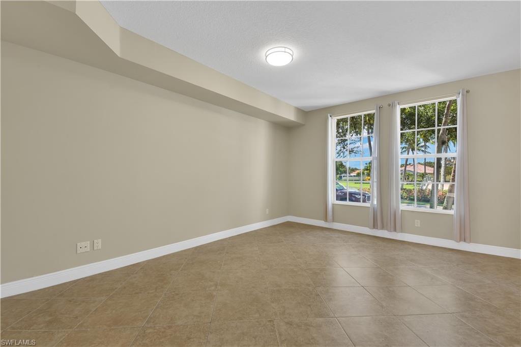 ISLAND WALK - Residential