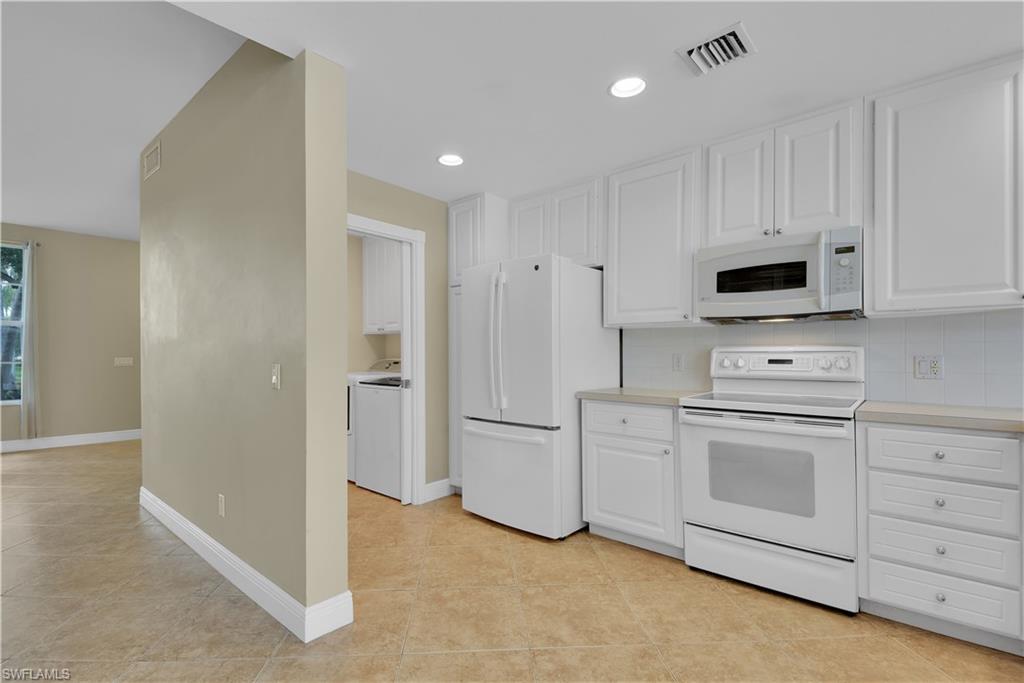 ISLAND WALK - Residential