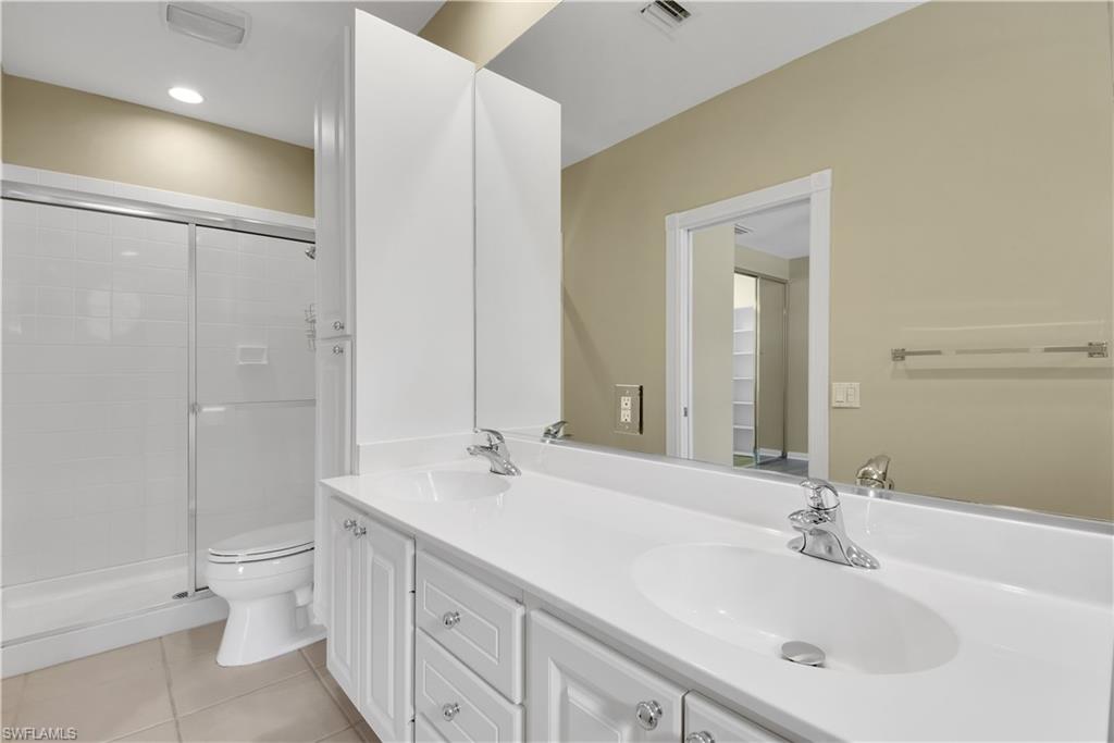 ISLAND WALK - Residential