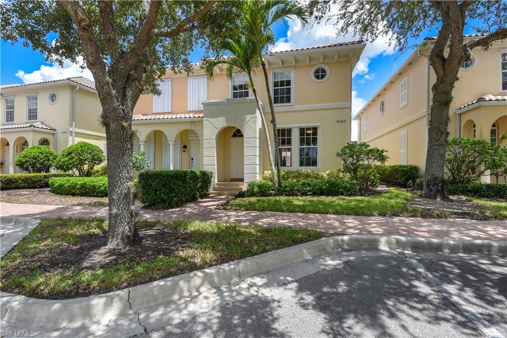 ISLAND WALK - Residential