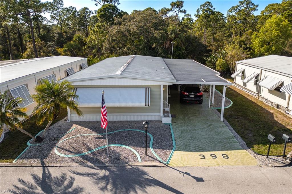 SIX LAKES COUNTRY CLUB - Residential