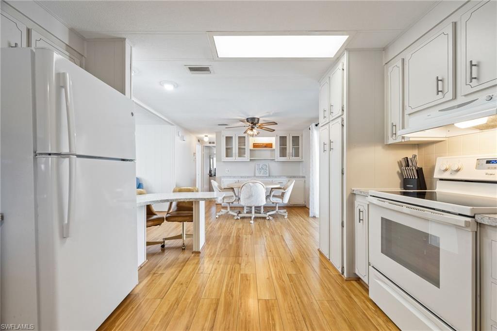 SIX LAKES COUNTRY CLUB - Residential