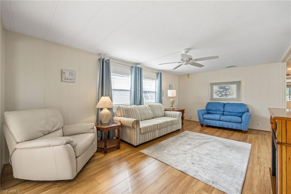 SIX LAKES COUNTRY CLUB - Residential