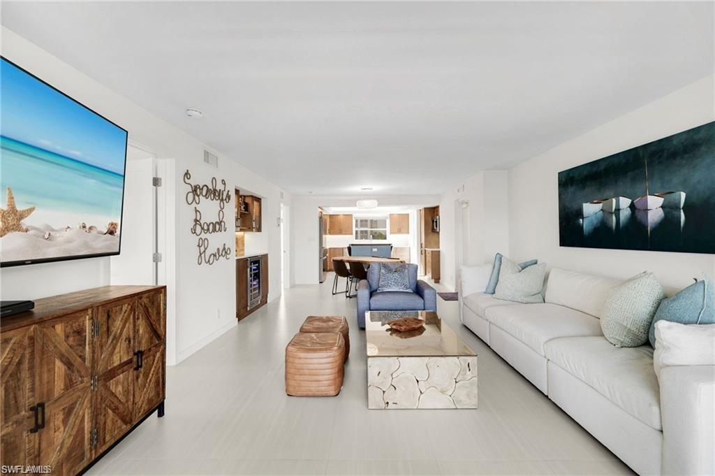 SUNSET BAY - Residential Lease