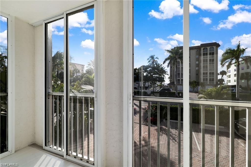 SUNSET BAY - Residential Lease