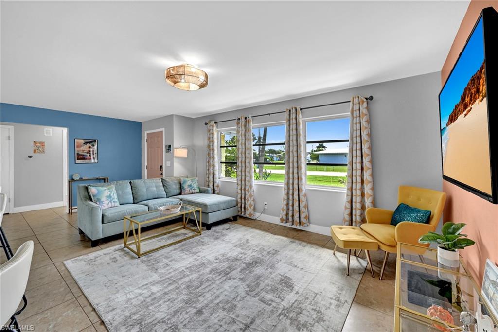 YACHT CLUB - Residential