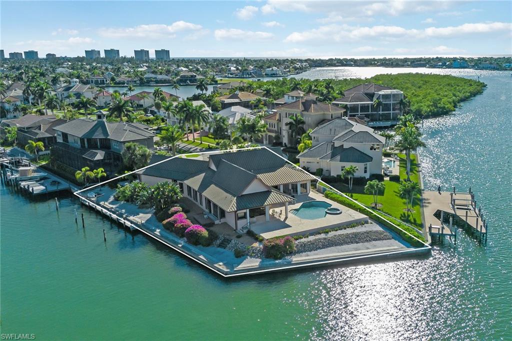 MARCO BEACH - Residential