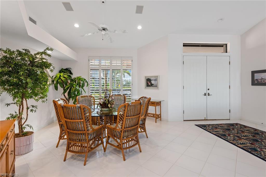 MARCO BEACH - Residential