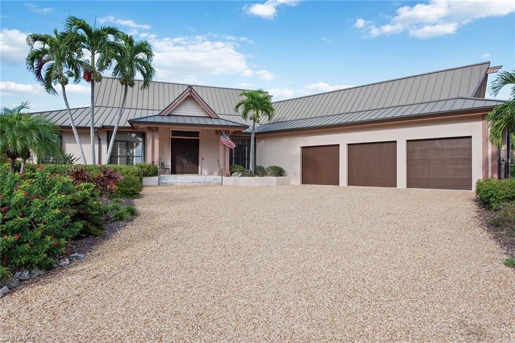 MARCO BEACH - Residential