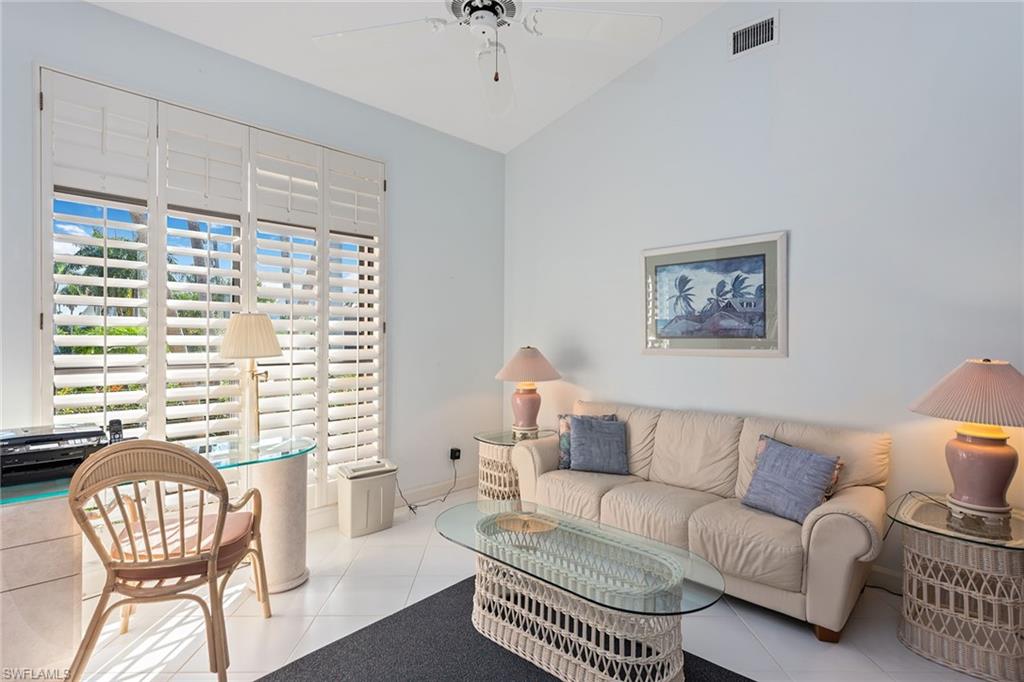 MARCO BEACH - Residential