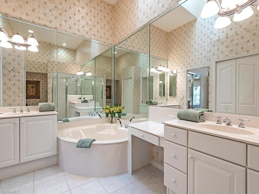 WELLINGTON PLACE - Residential