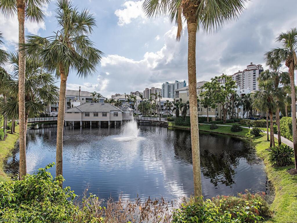 PEBBLE CREEK - Residential