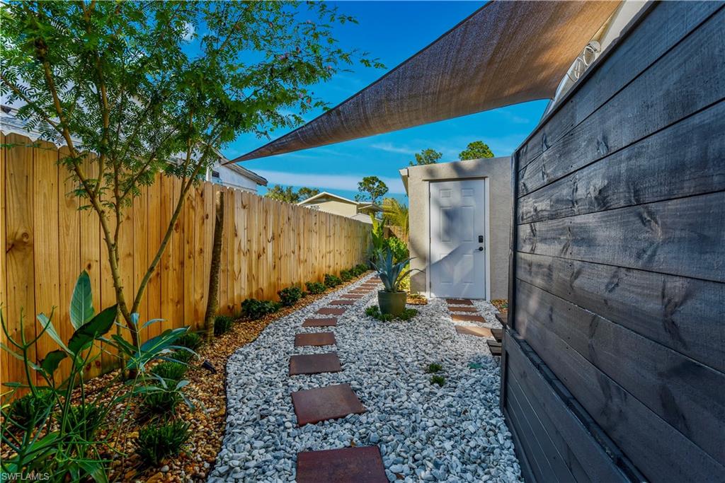 NORTH FORT MYERS - Residential