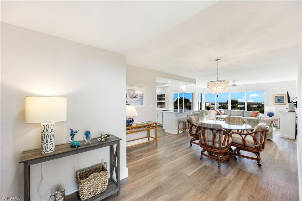 SOUTHERN BREEZE GARDENS - Residential