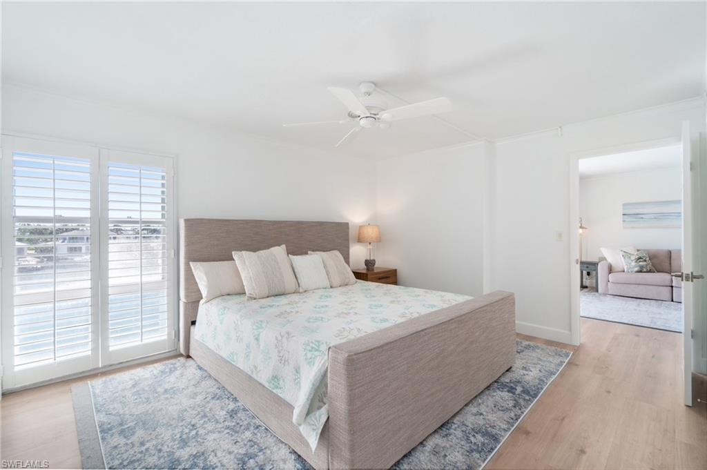 PELICAN POINT - Residential