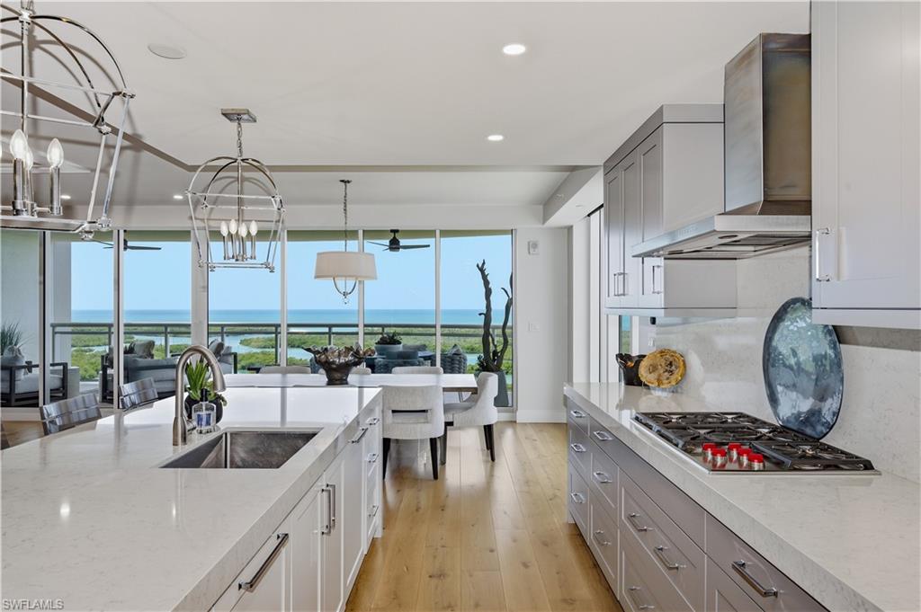 KALEA BAY TOWER 200 - Residential