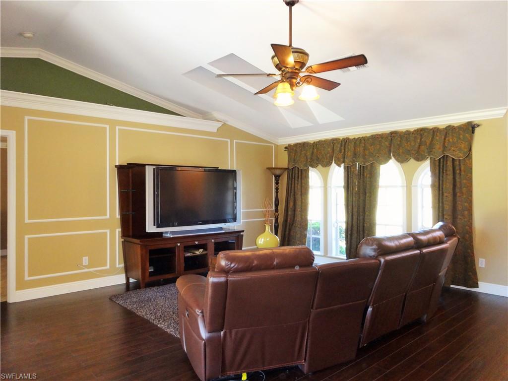 GOLDEN GATE ESTATES - Residential