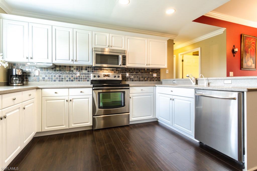 GOLDEN GATE ESTATES - Residential