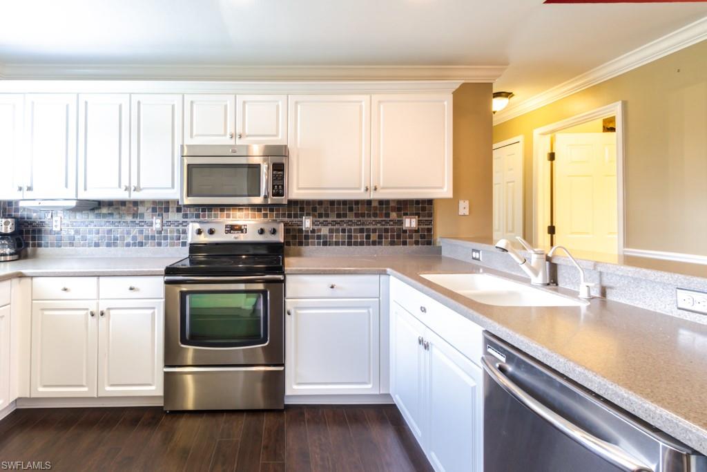 GOLDEN GATE ESTATES - Residential