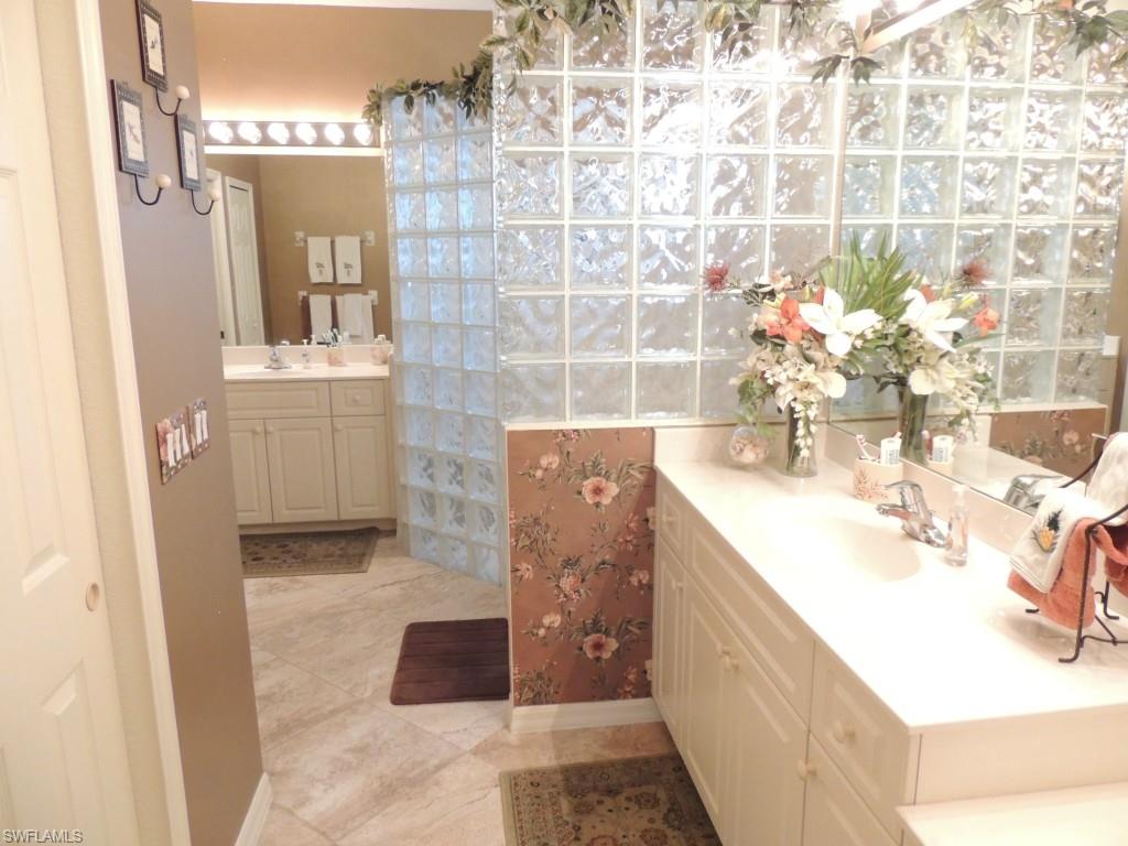 HERONS GLEN - Residential