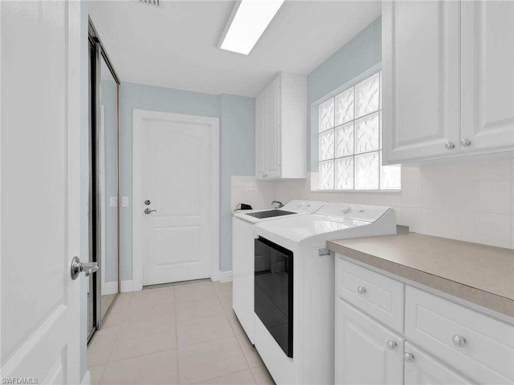 ISLAND WALK - Residential Lease