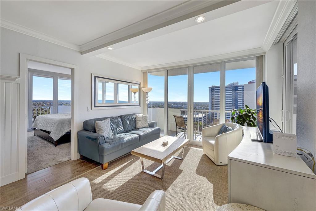 ADMIRALTY HOUSE - Residential