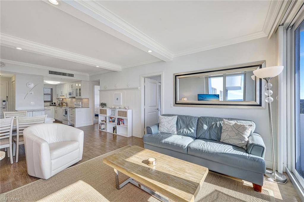 ADMIRALTY HOUSE - Residential