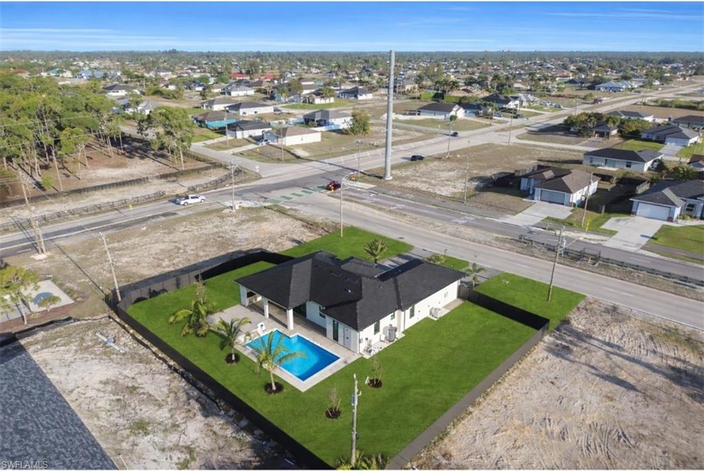 CAPE CORAL - Residential