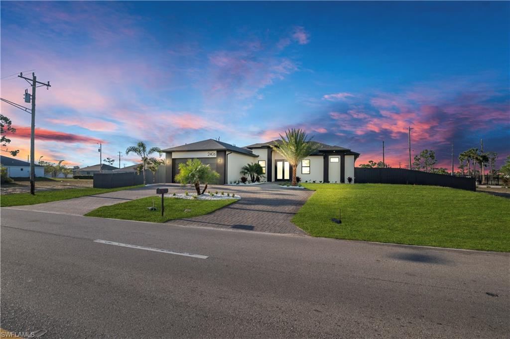 CAPE CORAL - Residential