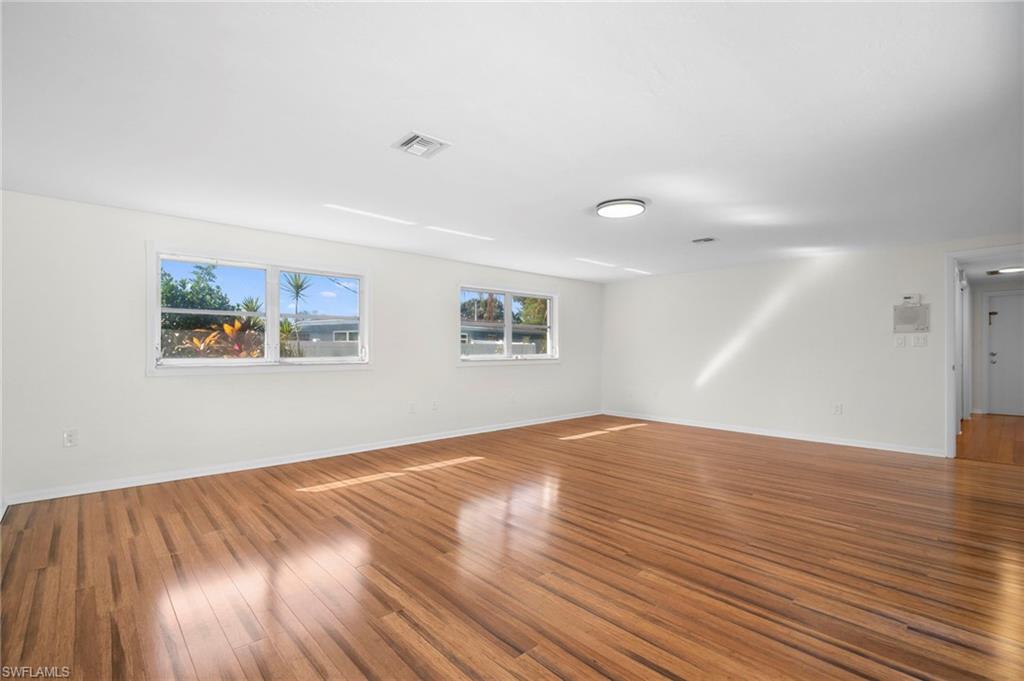 TANGLEWOOD - Residential