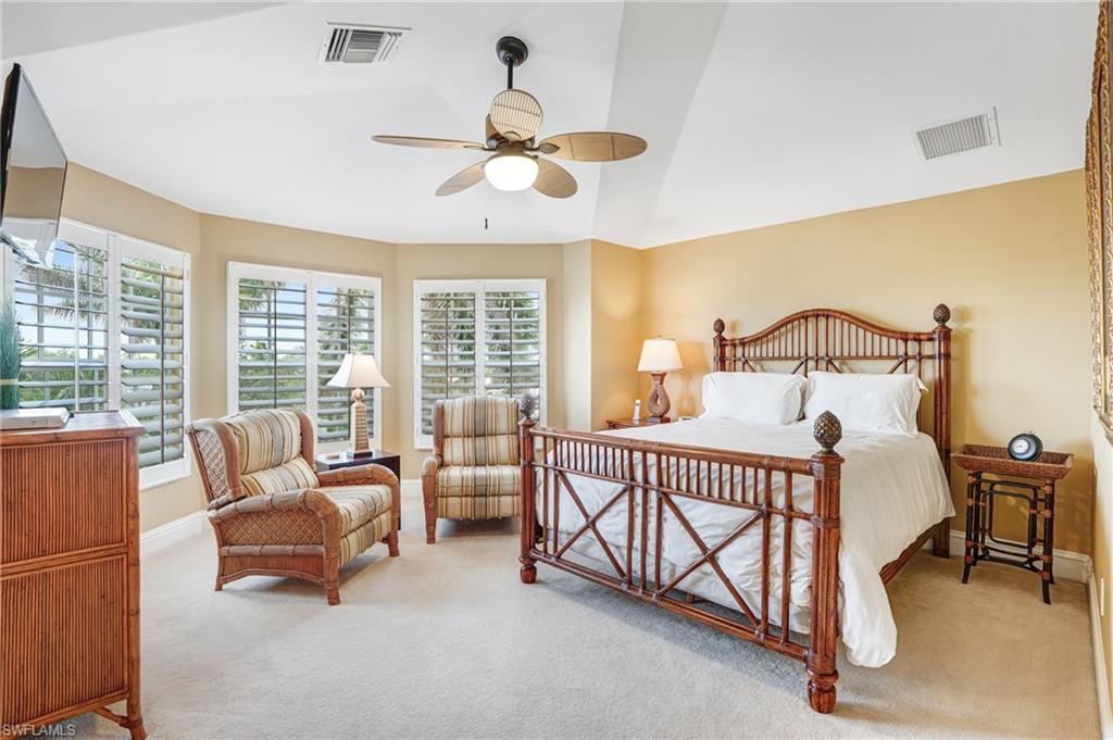 HOLIDAY HEIGHTS - Residential