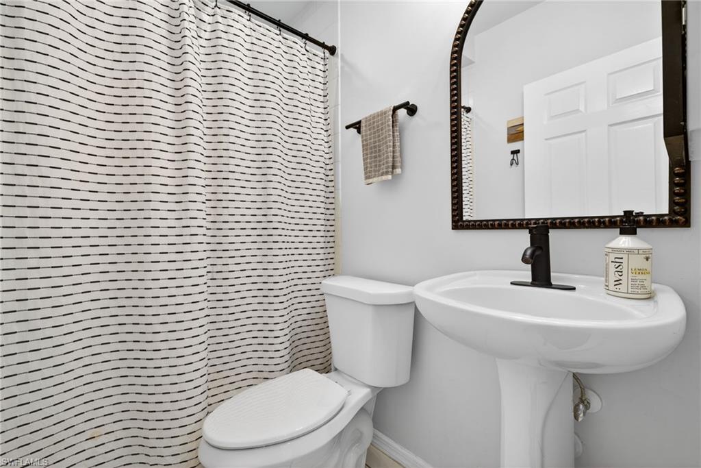 GULF HIDEAWAY - Residential