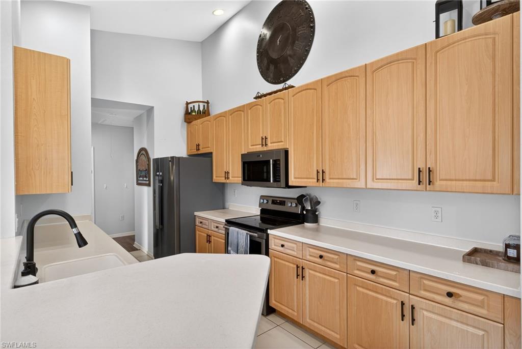 GULF HIDEAWAY - Residential