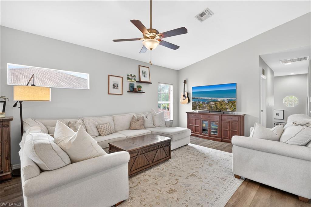 GULF HIDEAWAY - Residential