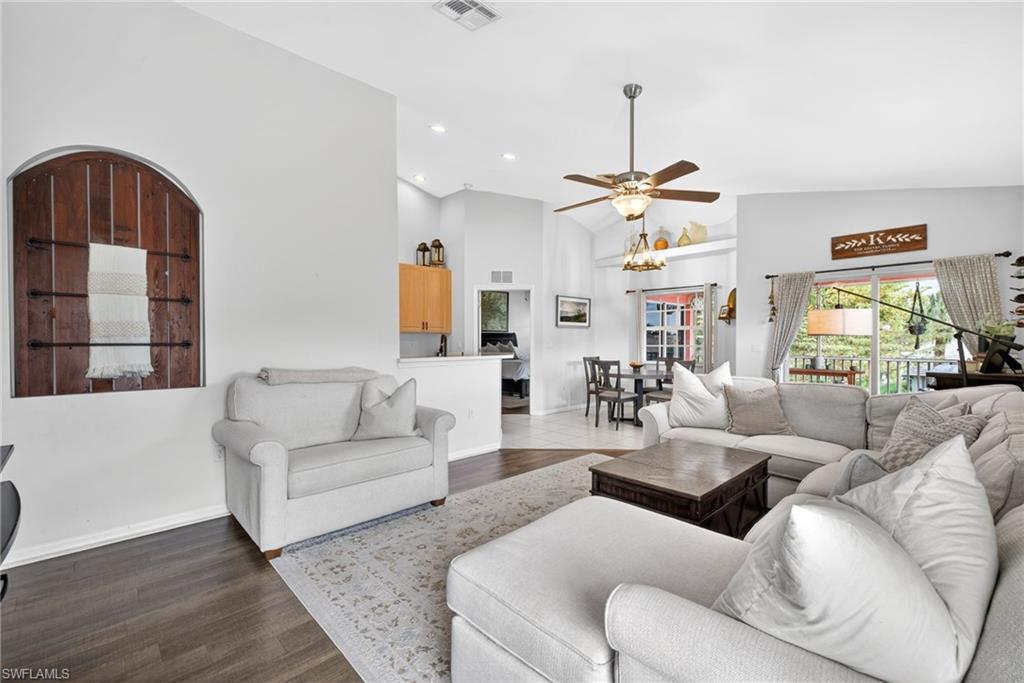 GULF HIDEAWAY - Residential