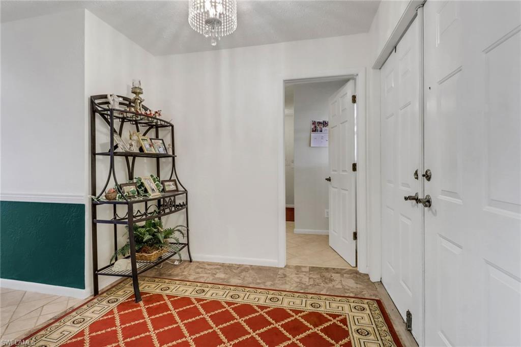 RIVERS CONDO - Residential