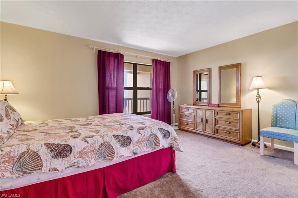 RIVERS CONDO - Residential