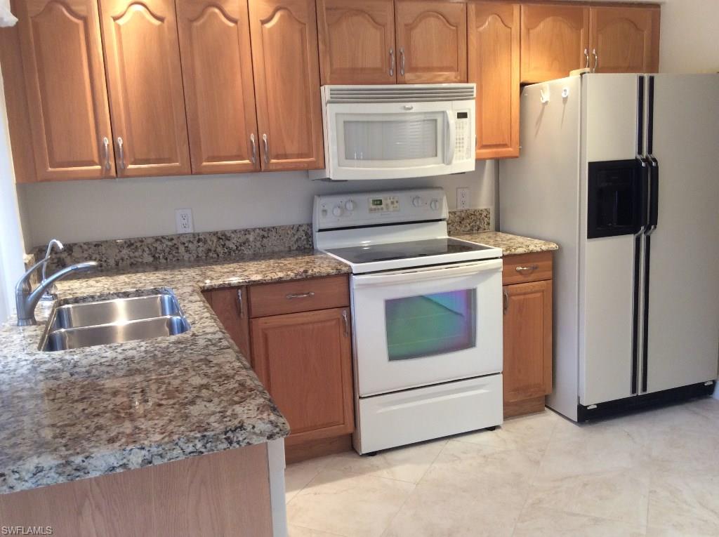 WYLDEWOOD LAKES CONDO - Residential