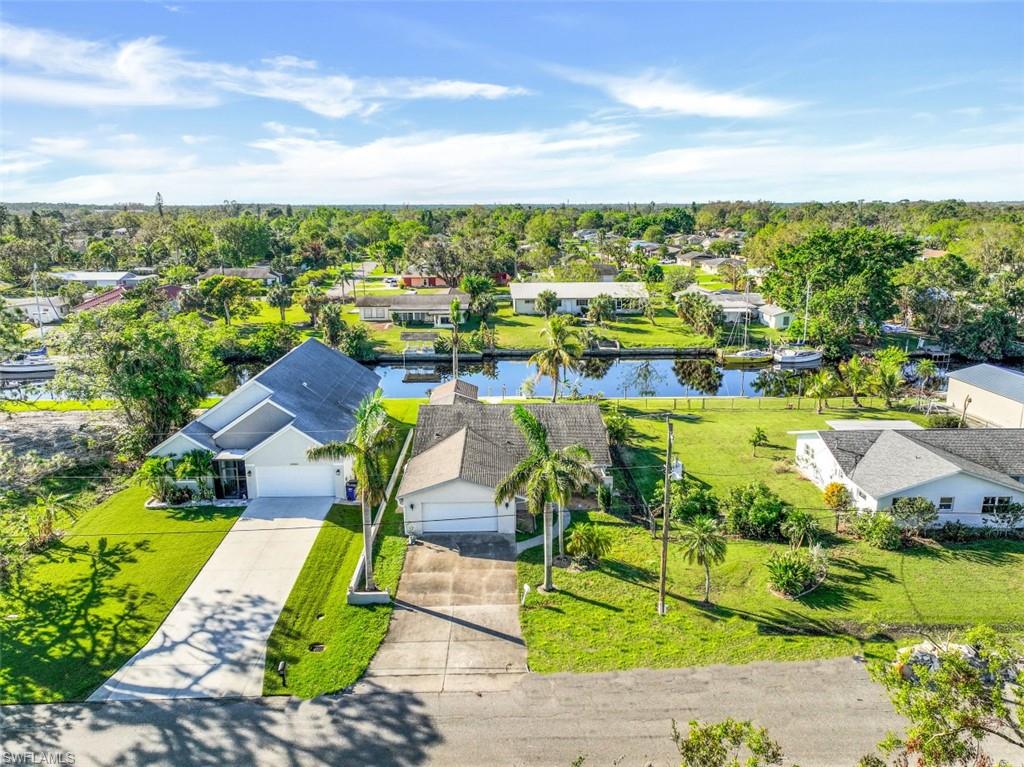 FORT MYERS SHORES - Residential